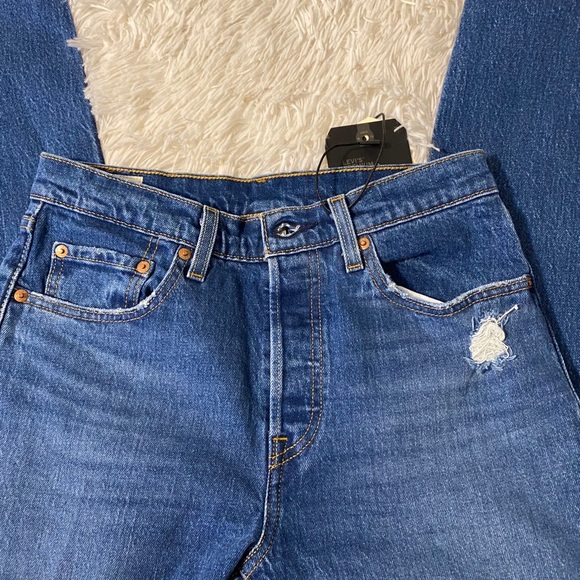 Levis Indigo 501 Original Cropped Jeans - Picture 3 of 3